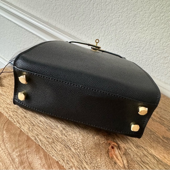 *READ Black Epsom Leather Mini Sport Bag Belted Front Structured Crossbody B8 - Picture 7 of 15